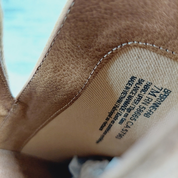 New BP Brynne Beige Fabric Upper Pointed Toe Block Heel Ankle Boots H886 - Picture 10 of 11